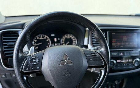 Mitsubishi Outlander III рестайлинг 3, 2017 год, 2 100 000 рублей, 19 фотография