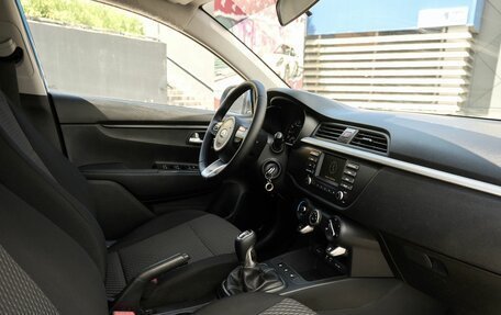 KIA Rio IV, 2019 год, 1 348 000 рублей, 6 фотография