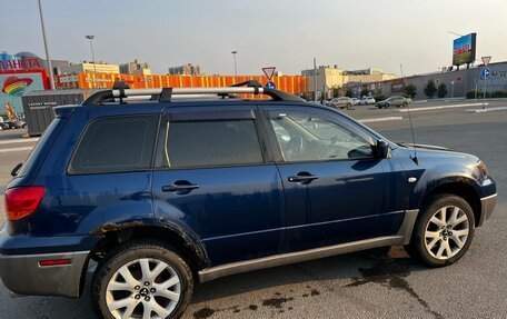 Mitsubishi Outlander III рестайлинг 3, 2003 год, 550 000 рублей, 5 фотография