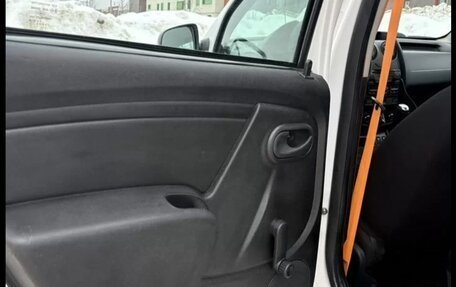 Renault Duster I рестайлинг, 2016 год, 700 000 рублей, 9 фотография