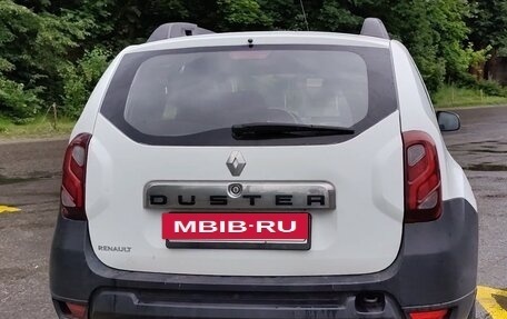 Renault Duster I рестайлинг, 2016 год, 700 000 рублей, 2 фотография