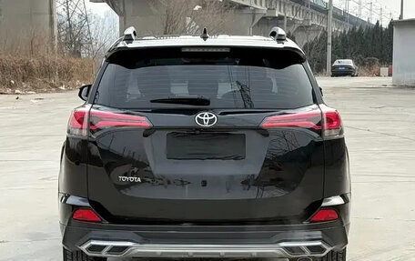 Toyota RAV4, 2019 год, 1 815 010 рублей, 5 фотография