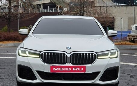 BMW 5 серия, 2022 год, 3 580 002 рублей, 4 фотография