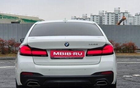 BMW 5 серия, 2022 год, 3 580 002 рублей, 6 фотография