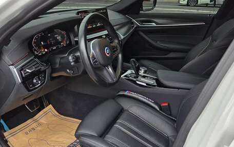 BMW 5 серия, 2022 год, 3 580 002 рублей, 10 фотография