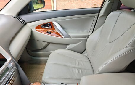Toyota Camry, 2011 год, 1 350 000 рублей, 11 фотография