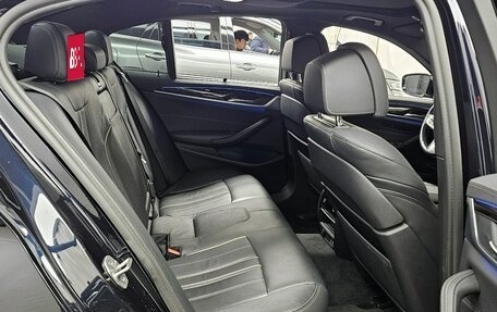 BMW 5 серия, 2022 год, 3 890 002 рублей, 12 фотография