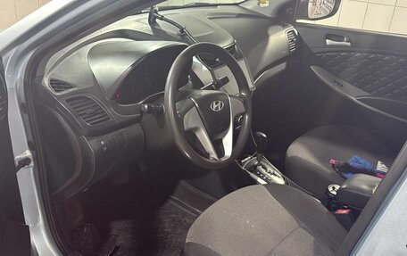 Hyundai Solaris II рестайлинг, 2011 год, 510 000 рублей, 8 фотография
