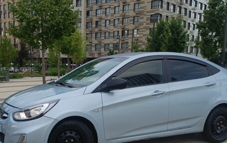 Hyundai Solaris II рестайлинг, 2011 год, 510 000 рублей, 10 фотография