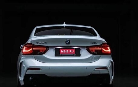 BMW 1 серия, 2022 год, 1 550 000 рублей, 5 фотография