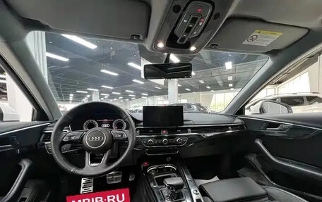 Audi A4, 2022 год, 2 390 010 рублей, 7 фотография