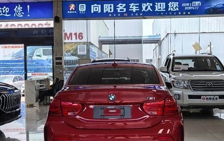 BMW 1 серия, 2022 год, 1 500 000 рублей, 5 фотография