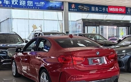 BMW 1 серия, 2022 год, 1 500 000 рублей, 6 фотография