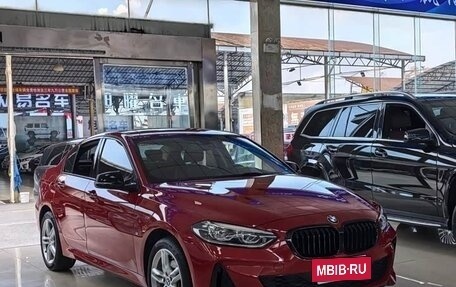 BMW 1 серия, 2022 год, 1 500 000 рублей, 3 фотография