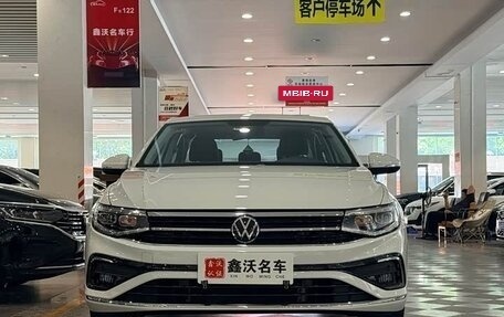 Volkswagen Bora, 2023 год, 1 250 000 рублей, 2 фотография