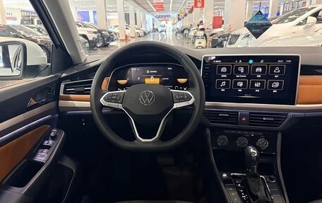 Volkswagen Bora, 2023 год, 1 250 000 рублей, 7 фотография