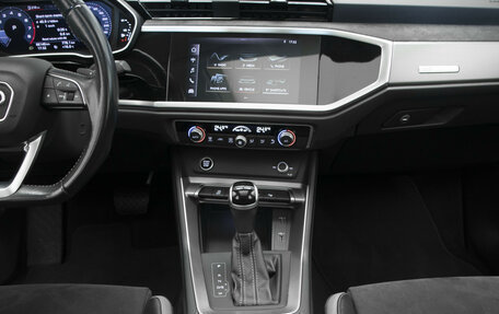 Audi Q3, 2021 год, 3 300 000 рублей, 21 фотография
