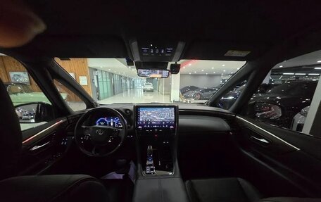 Toyota Alphard, 2024 год, 11 000 100 рублей, 11 фотография