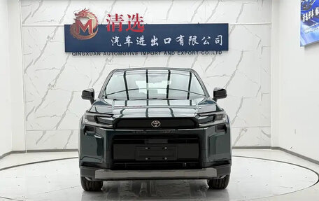 Toyota RAV4, 2026 год, 4 500 001 рублей, 2 фотография