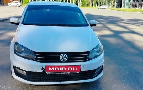 Volkswagen Polo VI (EU Market), 2016 год, 900 000 рублей, 1 фотография