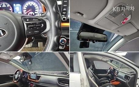KIA Stonic, 2017 год, 1 300 000 рублей, 17 фотография
