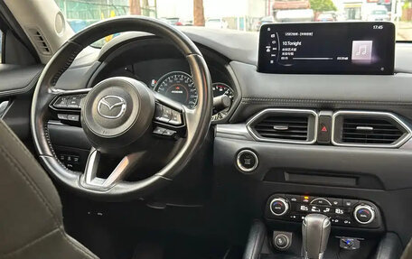 Mazda CX-5 II, 2023 год, 1 900 000 рублей, 11 фотография