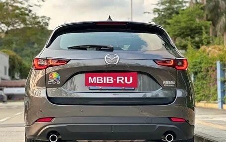 Mazda CX-5 II, 2023 год, 1 900 000 рублей, 9 фотография