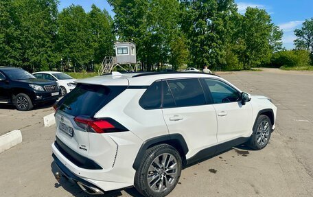 Toyota RAV4, 2021 год, 3 150 000 рублей, 7 фотография