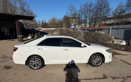 Toyota Camry, 2016 год, 1 600 000 рублей, 3 фотография
