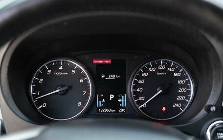 Mitsubishi Outlander III рестайлинг 3, 2014 год, 1 900 000 рублей, 13 фотография
