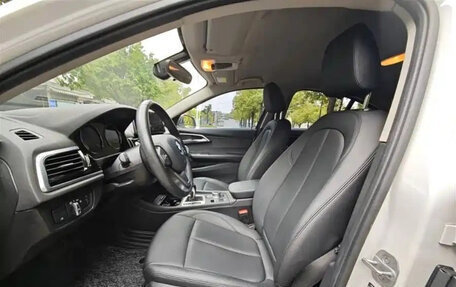 BMW 1 серия, 2022 год, 1 347 616 рублей, 9 фотография