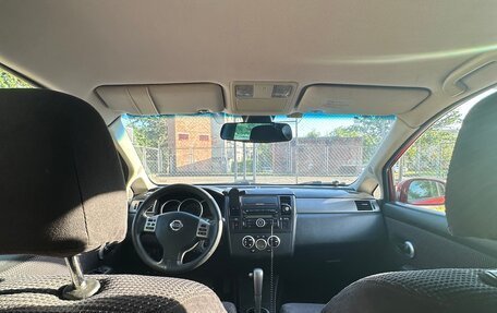 Nissan Tiida, 2010 год, 810 000 рублей, 10 фотография