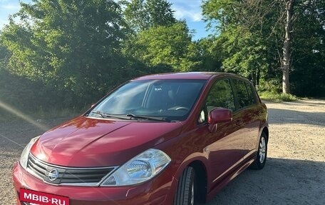 Nissan Tiida, 2010 год, 810 000 рублей, 4 фотография