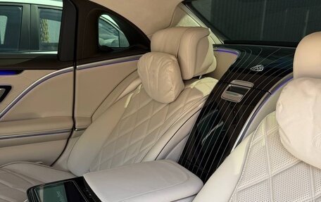 Mercedes-Benz Maybach S-Класс, 2022 год, 24 000 000 рублей, 6 фотография