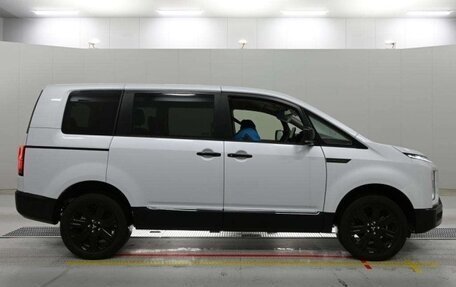Mitsubishi Delica D:5 I, 2025 год, 3 640 000 рублей, 3 фотография