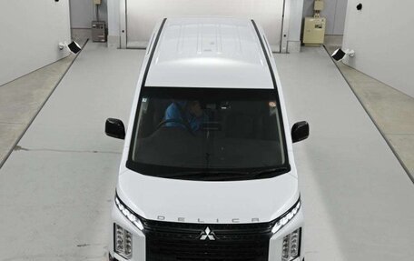 Mitsubishi Delica D:5 I, 2025 год, 3 640 000 рублей, 6 фотография