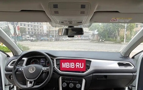 Volkswagen T-Roc I, 2022 год, 1 577 760 рублей, 9 фотография