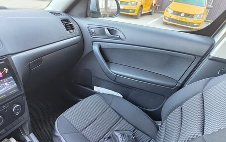 Skoda Yeti I рестайлинг, 2011 год, 600 000 рублей, 15 фотография