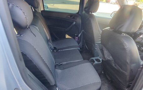 Skoda Yeti I рестайлинг, 2011 год, 600 000 рублей, 23 фотография