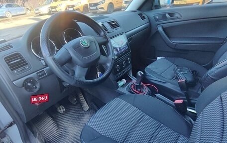 Skoda Yeti I рестайлинг, 2011 год, 600 000 рублей, 17 фотография