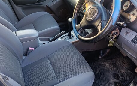 Toyota RAV4, 2002 год, 700 000 рублей, 9 фотография