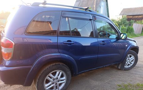 Toyota RAV4, 2002 год, 700 000 рублей, 8 фотография