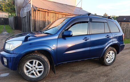 Toyota RAV4, 2002 год, 700 000 рублей, 13 фотография