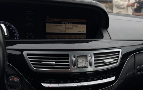 Mercedes-Benz S-Класс, 2013 год, 2 200 000 рублей, 15 фотография
