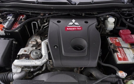 Mitsubishi Pajero Sport III рестайлинг, 2018 год, 2 989 000 рублей, 25 фотография