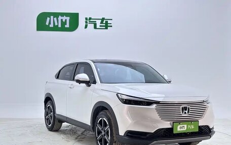 Honda Vezel, 2024 год, 2 фотография