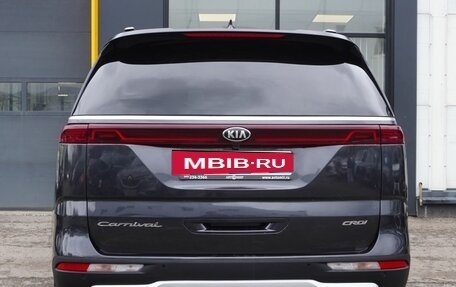 KIA Carnival, 2021 год, 3 750 000 рублей, 6 фотография