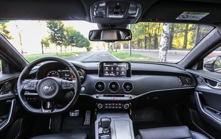 KIA Stinger I, 2018 год, 3 800 000 рублей, 3 фотография