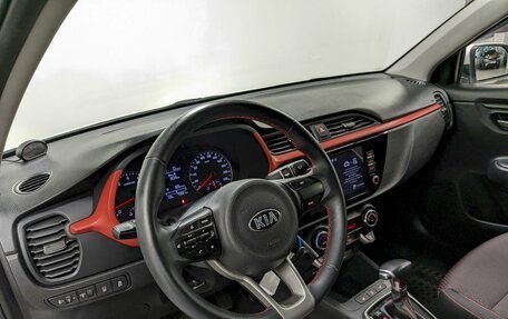 KIA Rio IV, 2021 год, 1 590 000 рублей, 13 фотография