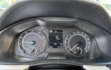 Skoda Kamiq I, 2022 год, 1 572 000 рублей, 10 фотография